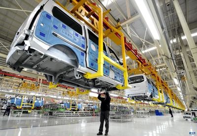 2020年產(chǎn)能達(dá)30萬輛!河南省發(fā)布新能源及網(wǎng)聯(lián)汽車發(fā)展三年行動(dòng)計(jì)劃